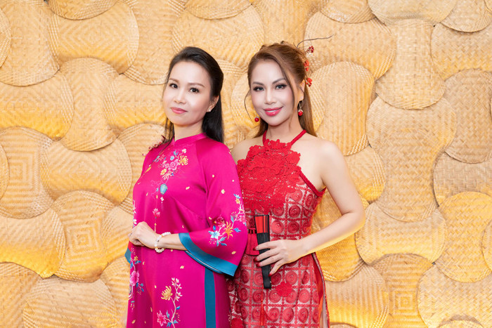 Hiện tại, Cẩm Ly và Minh Tuyết là hai giọng ca rất được khán giả yêu mến tại Việt Nam. 