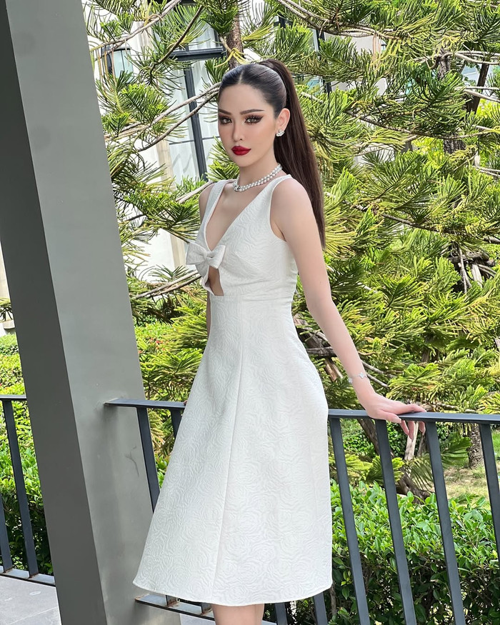 Trước khi trở thành Hoa hậu, Malin Chara-anan hoạt động nổi bật trong lĩnh vực mỹ phẩm. Cô cũng là người đẹp có sức ảnh hưởng trên mạng xã hội. (Ảnh: Instagram nhân vật)