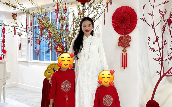 Phạm Hương đăng ảnh đón xuân, một chi tiết gây xôn xao về tình trạng hôn nhân Ảnh 2