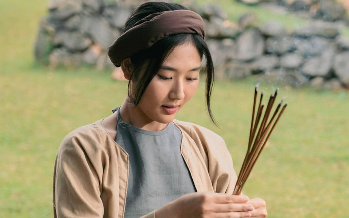 Review Đèn Âm Hồn của đạo diễn Hoàng Nam: Đáng xem dù còn không ít điểm trừ Ảnh 2