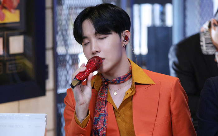 Big Hit chính thức 'chốt đơn' thời gian comeback solo của J-HOPE Ảnh 2