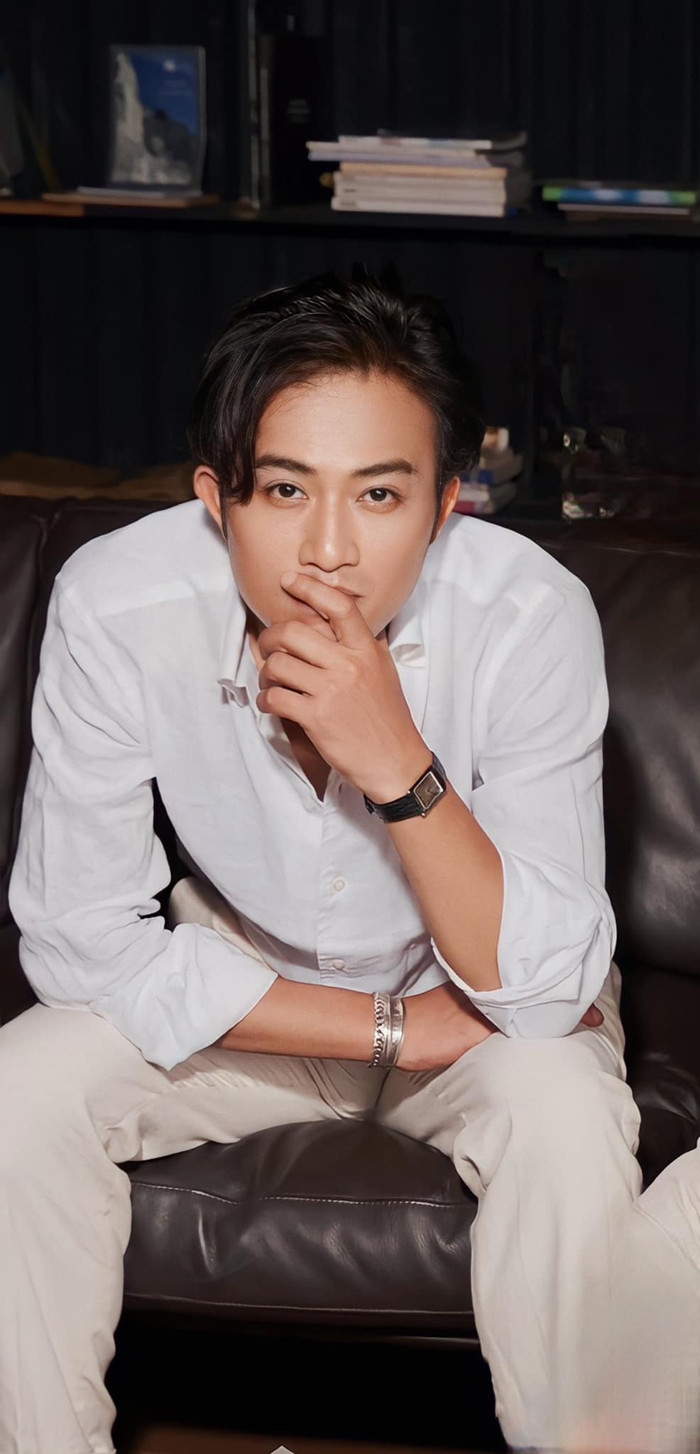 Nam diễn viên tham gia nhiều bộ phim đình đám. Ảnh: FBNV