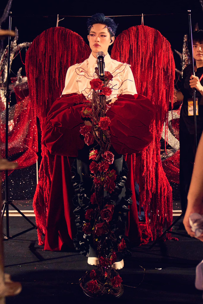 Thấy gì từ 'hiện tượng' Pháp Kiều? Ảnh 4