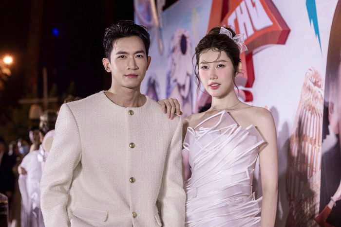 Võ Cảnh - Thúy Ngân ăn vận 'tông xuyệt tông' khi cùng tham gia một sự kiện. Ảnh: FBNV