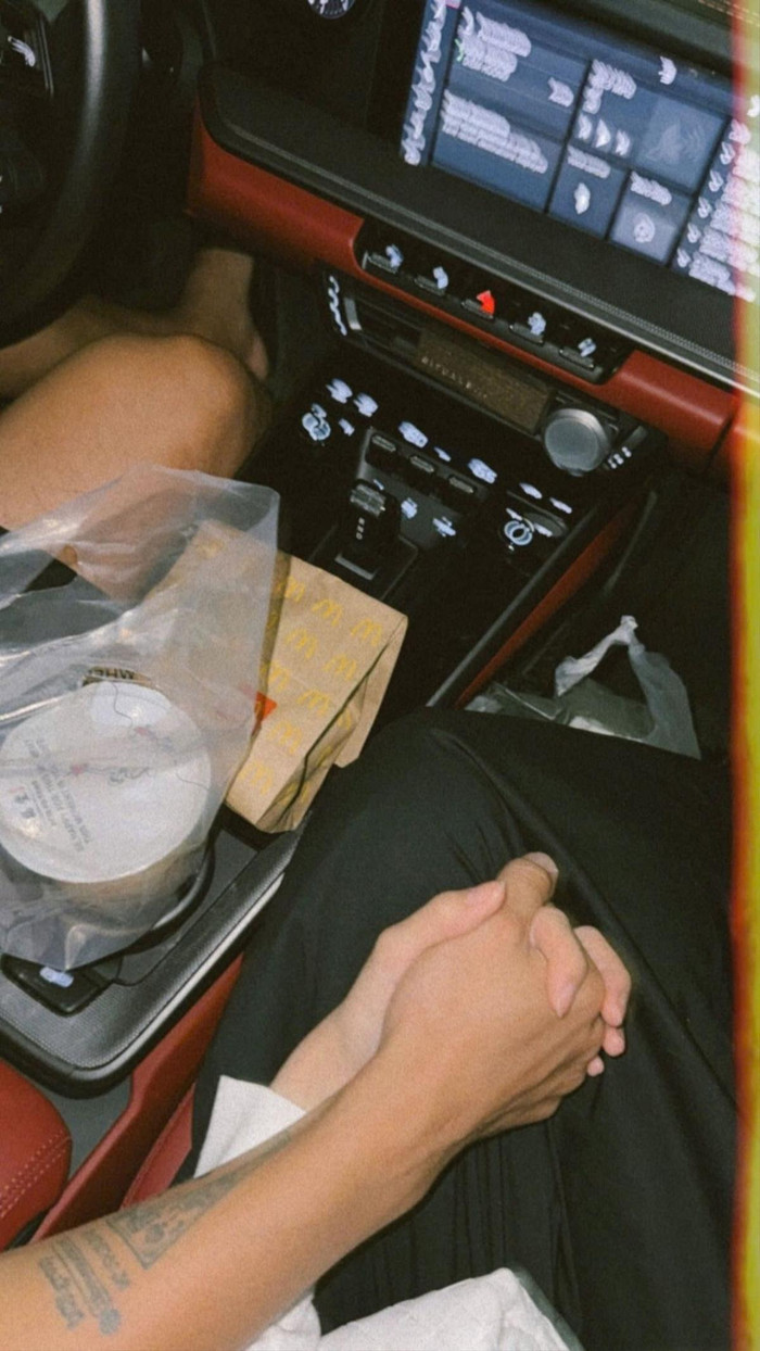 Vĩnh Thụy hiếm hoi chia sẻ về bạn đời. (Ảnh FBNV) 