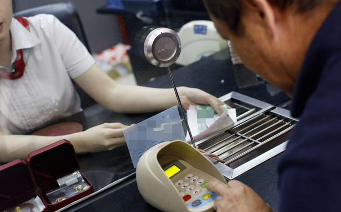 Giám đốc gửi tiết kiệm 154 tỷ đồng, 2 năm sau đi rút phát hiện tài khoản chỉ còn hơn 2 triệu Ảnh 2