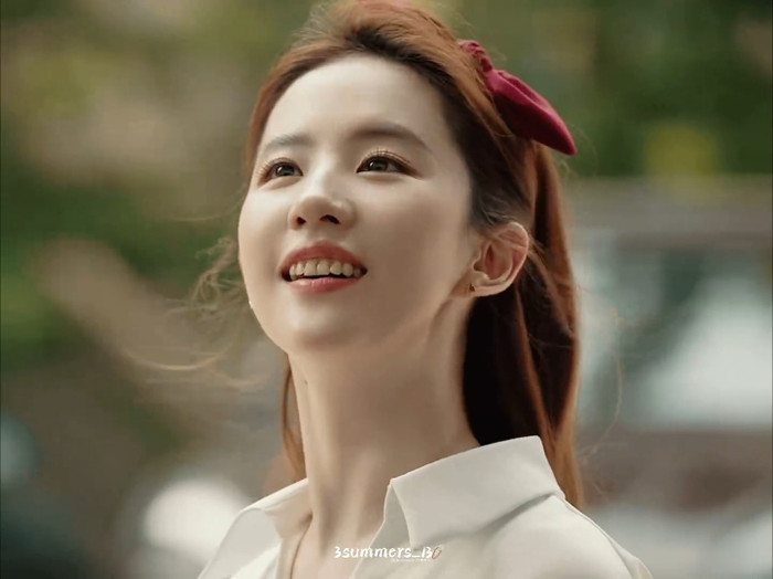 Lưu Diệc Phi vào vai nữ chính Hoàng Diệc Mai và được trả cát xê lên đến 25 triệu NDT (khoảng 87 tỷ đồng). Ảnh: Weibo