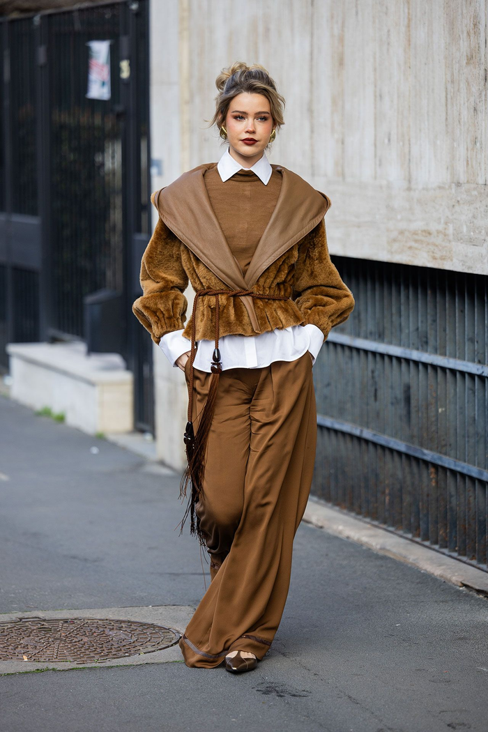 Milan Fashion Week 2025: Khi áo sơ mi cổ điển trở thành biểu tượng phá cách Ảnh 4