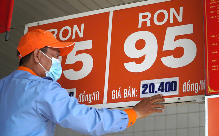 Giá xăng dầu hôm nay 11/3: Dầu thô giảm mạnh Ảnh 2