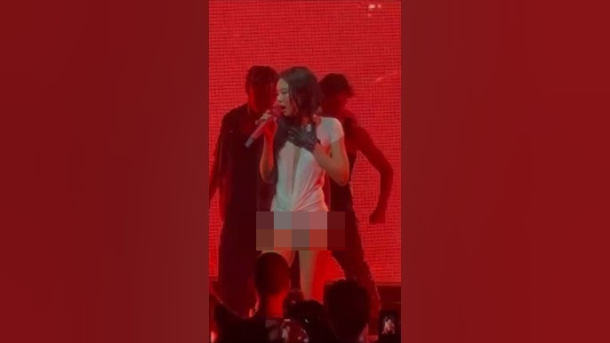 Jennie tiếp tục gặp biến Ảnh 5