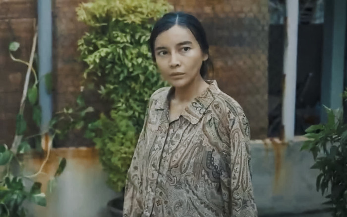 Bất ngờ với nhan sắc khác lạ của Cao Thái Hà Ảnh 2