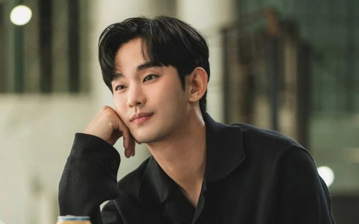 Một sao nam đã trả nợ 12,3 tỷ giúp Kim Sae Ron khi bị Kim Soo Hyun đòi? Ảnh 2