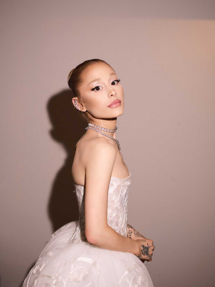 Ariana Grande đặt cột mốc mới cho ngành công nghiệp âm nhạc Ảnh 2
