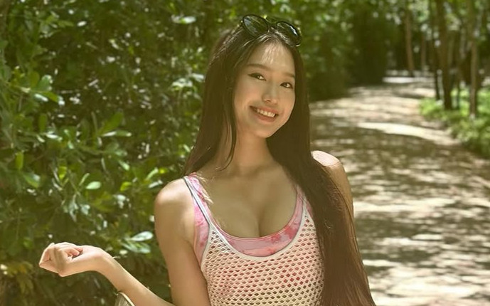 Vợ Đoàn Văn Hậu và vợ Quang Hải bị so sánh Ảnh 2