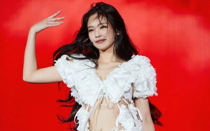 Động thái của Jennie giữa tâm bão chỉ trích phản cảm Ảnh 2
