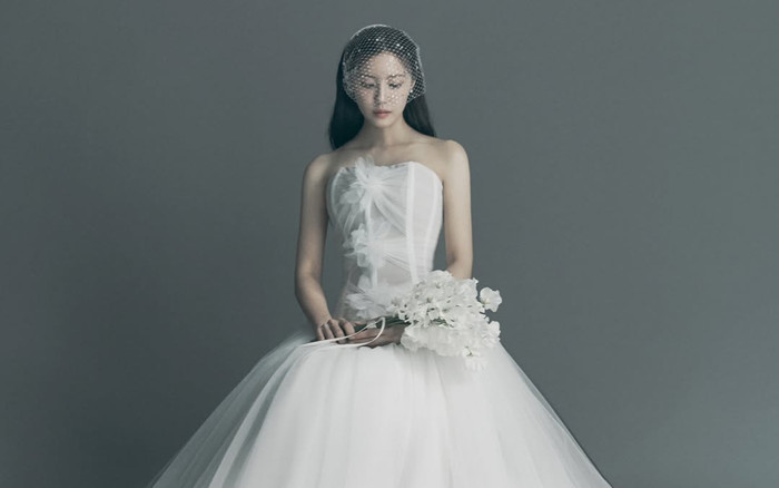 Rộ ảnh cưới của nữ ca sĩ nổi tiếng showbiz với chồng doanh nhân tài chính Ảnh 2