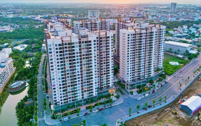 Cơn sốt giá thuê chung cư ở Hà Nội: Lương tháng chỉ đủ trả tiền nhà! Ảnh 2