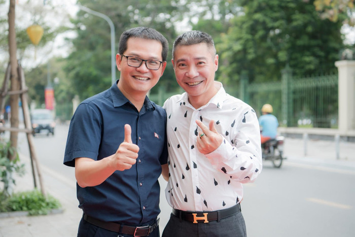 NSND Công Lý và NSND Trung Hiếu. (Ảnh FBNV)