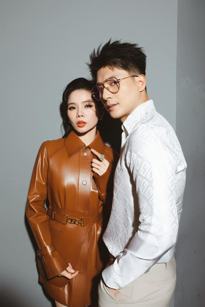 Lệ Quyên thường được Lâm Bảo Châu 'tháp tùng' mỗi khi tham dự sự kiện. Ảnh: FBNV
