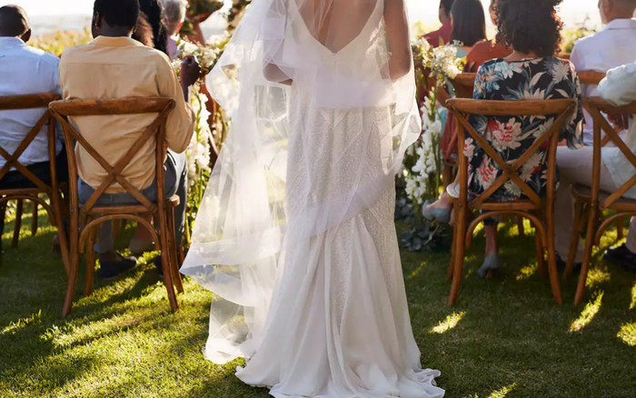 Bạn thân 'quay xe' không dự đám cưới vào phút chót, cô dâu sốc nặng với lý do Ảnh 2