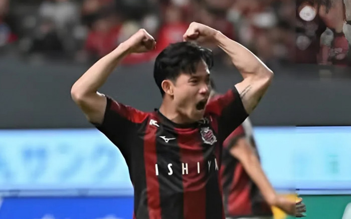 Ghi bàn và kiến tạo, Supachok xứng danh niềm tự hào của Đông Nam Á Ảnh 2