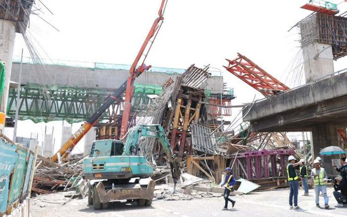 Sập cần cẩu trên đường cao tốc: 5 người thiệt mạng, 30 người bị thương Ảnh 2