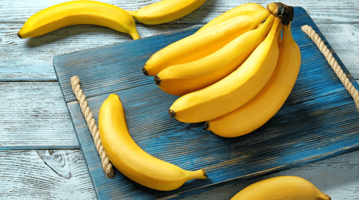 3 loại quả 'rẻ bèo', bán đầy chợ lại là 'vị cứu tinh' cho hàm răng ố vàng Ảnh 2