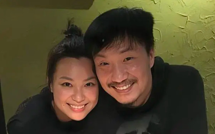 Rộ tin nam diễn viên ly hôn sau 1 năm rời làng giải trí, qua nước ngoài chữa bệnh Ảnh 2