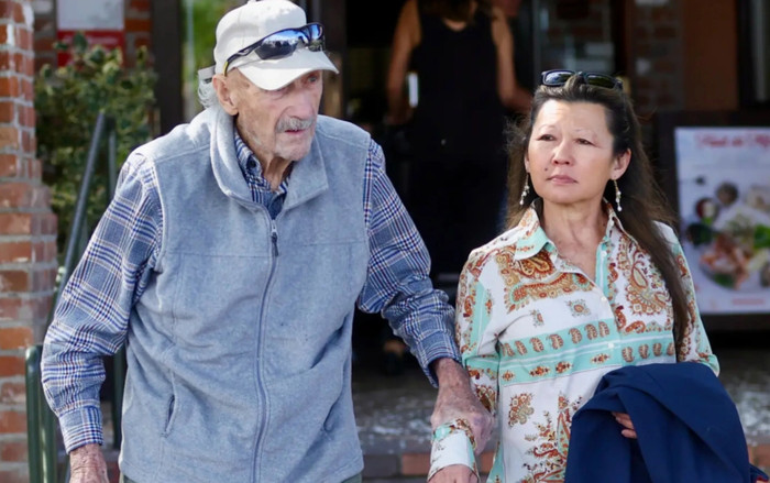 Bi kịch khối tài sản nghìn tỷ của nam diễn viên nổi tiếng sau khi qua đời Ảnh 2