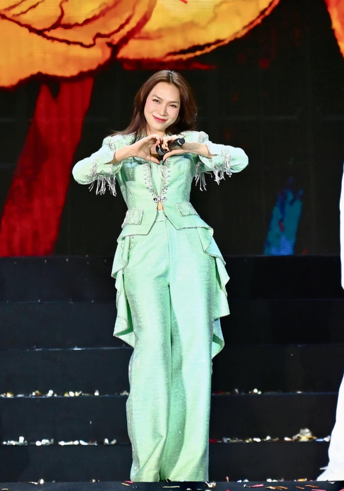 Mỹ Tâm đăng đàn nhớ 'người đặc biệt' Ảnh 2