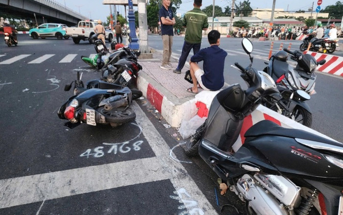 Kết quả đo nồng độ cồn của nữ tài xế ô tô tông 10 xe máy ở ngã tư Thủ Đức Ảnh 2