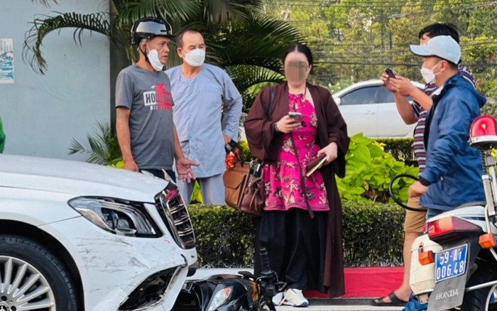 Vụ ô tô Mercedes tông 10 xe máy ở ngã tư Thủ Đức: Hé lộ danh tính nữ tài xế Ảnh 2