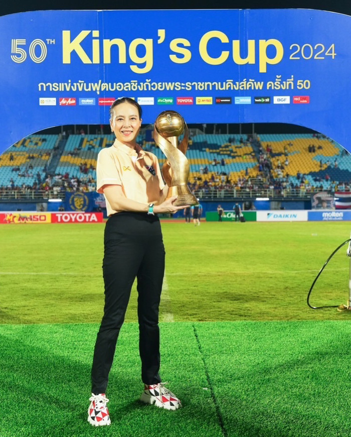 Madam Pang là điểm tựa cho FAT. Ảnh: Madam Pang