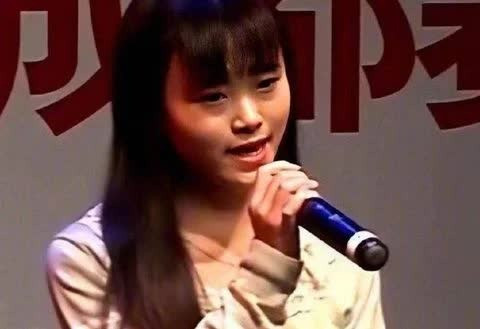 Giật mình trước gương mặt lạ lẫm của Cúc Tịnh Y Ảnh 4