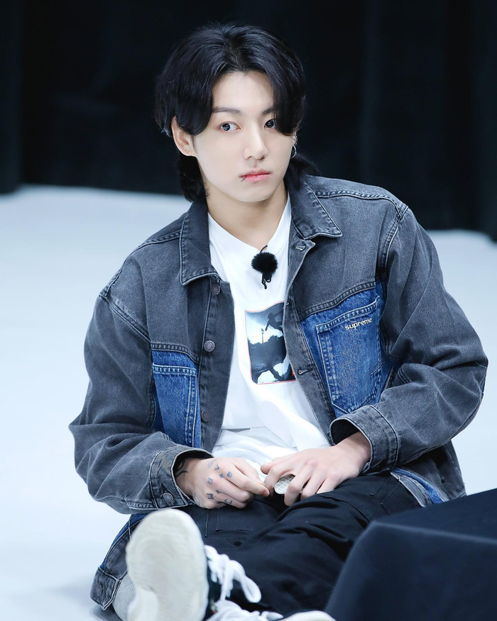G-DRAGON, JungKook (BTS) gây 'náo loạn' tại buổi hòa nhạc của aespa Ảnh 4