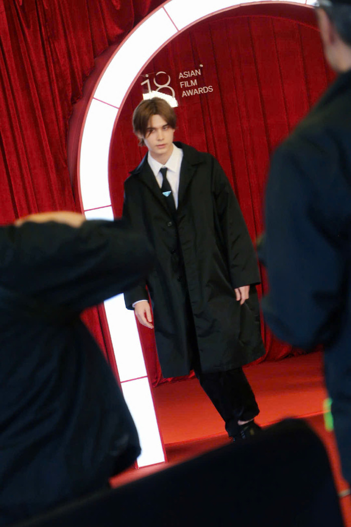 Lần xuất hiện cuối cùng của sao nam đình đám trước khi giải nghệ ở tuổi 31 Ảnh 2