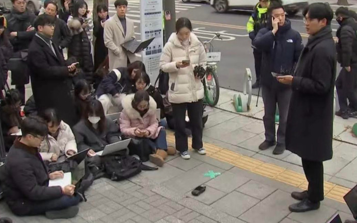 Vạch trần sự thật: Kim Soo Hyun và công ty nói dối về mối quan hệ với Kim Sae Ron? Ảnh 2