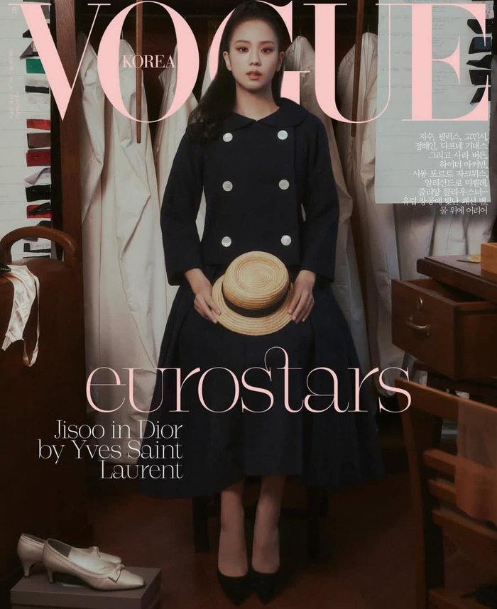 Jisoo gây bão với bộ ảnh tái hiện những thiết kế kinh điển Ảnh 2