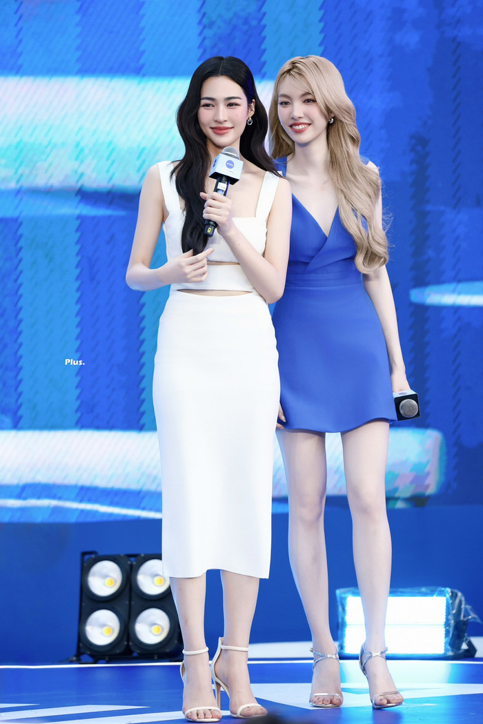 Orm Kornnaphat và Lingling Kwong tại một sự kiện mới đây. Ảnh: FBNV