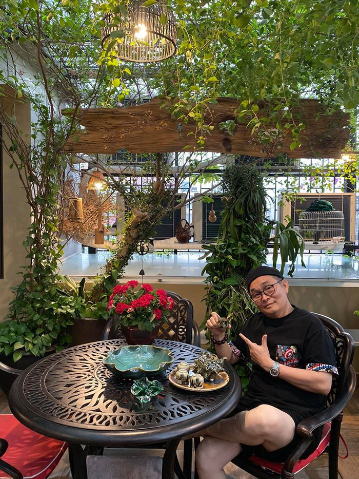NSƯT Xuân Hinh giàu cỡ nào mà Hoà Minzy không trả nổi cát-xê? Ảnh 5