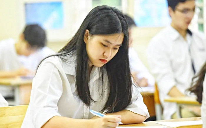 Hà Nội, TP.HCM và 1 số địa phương đề xuất thi tốt nghiệp THPT 2025 sớm hơn Ảnh 2