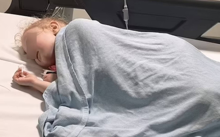 Bé gái 4 tuổi bất tỉnh khi uống loại nước nhiều người ưa thích Ảnh 2