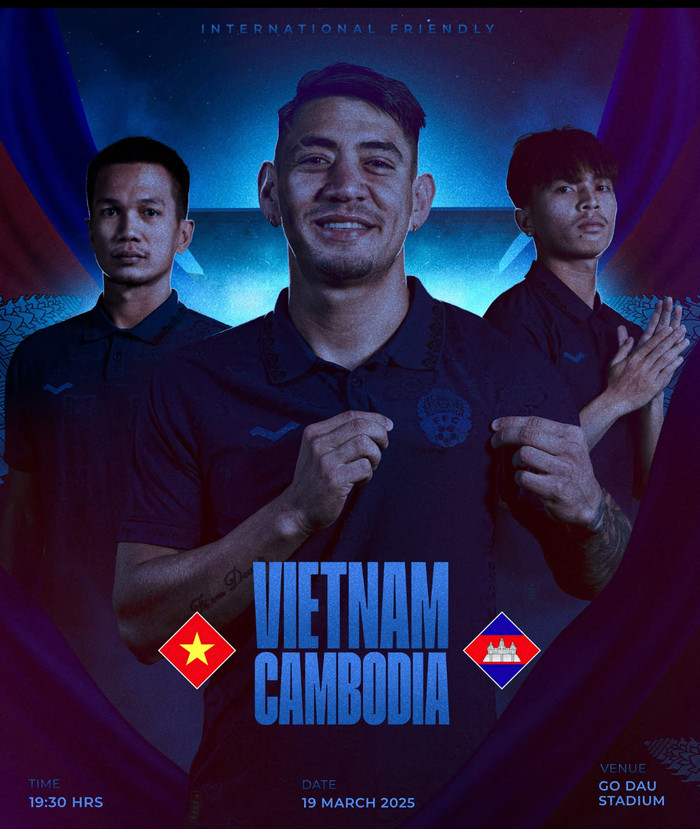 Trước trận đấu với tuyển Việt Nam, đông đảo CĐV Campuchia đang tràn đầy niềm tin rằng đội nhà sẽ tạo nên một cơn địa chấn vào tối nay. Ảnh: FFC