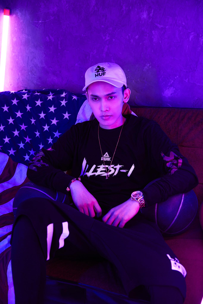 Nhức nhối vấn nạn ăn cắp bản quyền, nam ca sĩ tuyên bố kiện các 'ông lớn' streaming Ảnh 1