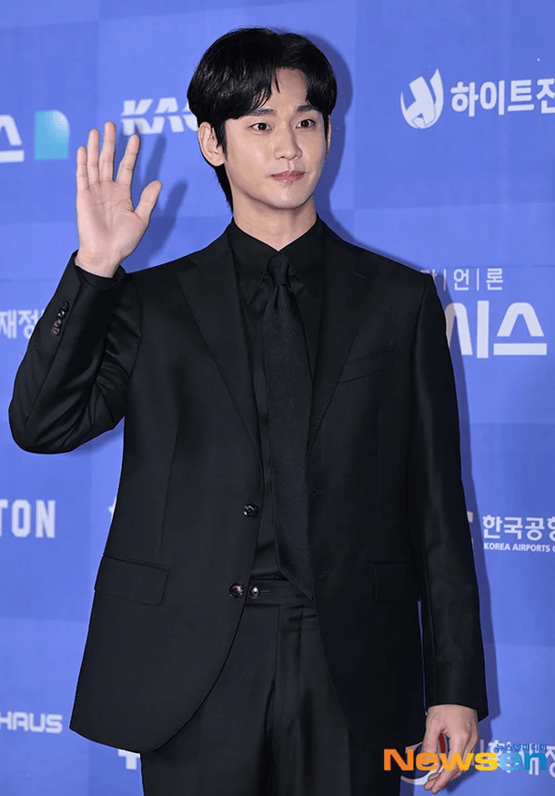 Hình ảnh của Kim Soo Hyun. Ảnh: Newsen