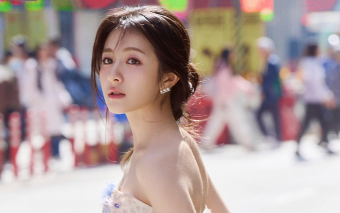 Nữ diễn viên từng bị chê xấu nhất màn ảnh, giờ lột xác ngoạn mục Ảnh 2