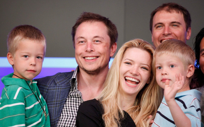 Elon Musk sẽ làm gì với khối tài sản khổng lồ khi có 15 người con? Ảnh 2