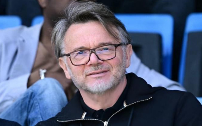 Dấu chấm hết cho HLV Troussier Ảnh 2