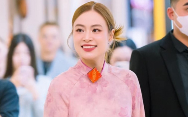 Quyết định bất ngờ của Hoàng Thùy Linh Ảnh 2