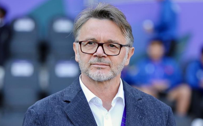 Hơn 100 tỷ của PSSI và cái giá với HLV Troussier Ảnh 2